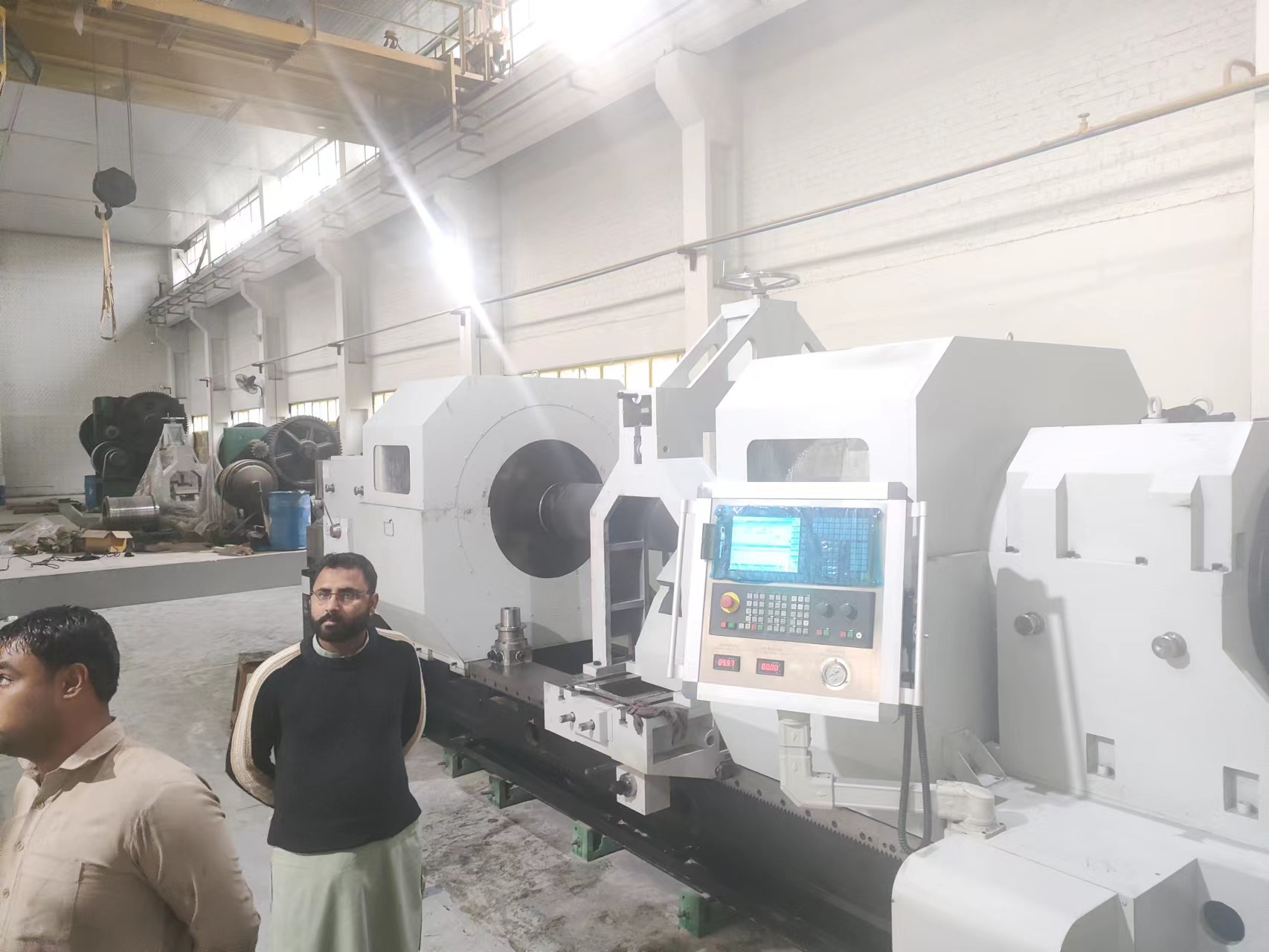 冠魯安裝工程師遠赴巴基斯坦安裝深孔鉆機